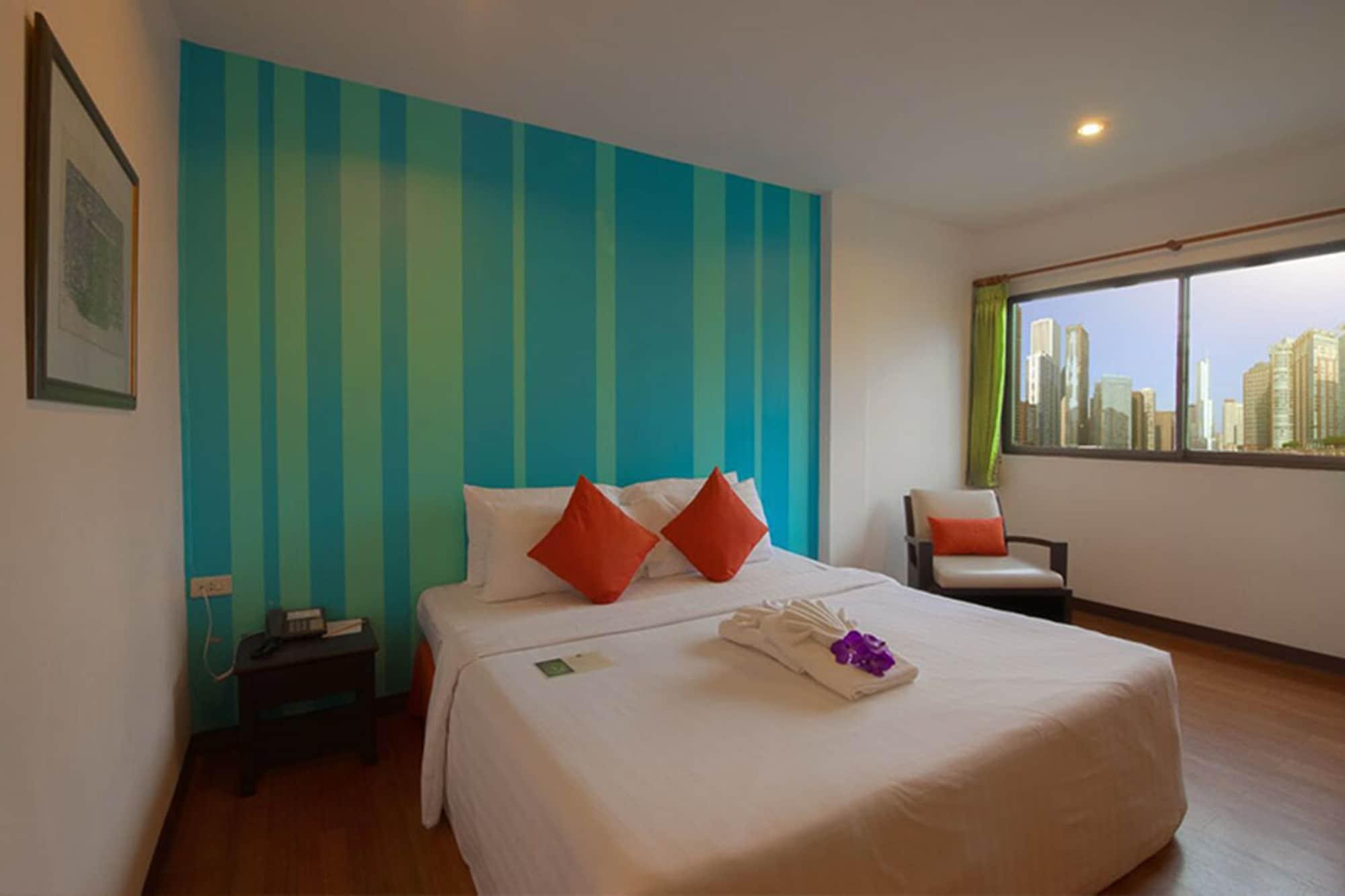 Woraburi Sukhumvit Hotel Bangkok Exterior foto