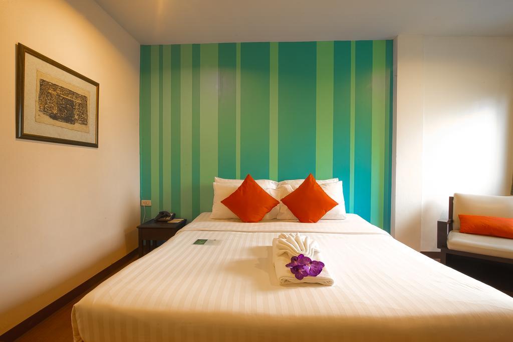 Woraburi Sukhumvit Hotel Bangkok Exterior foto